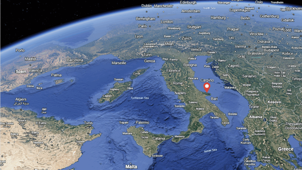 Untrodden Europe: Live Italy Like a Local from Our Home. 2 Vacantion Home borgo del gargano, in Puglia, Italy